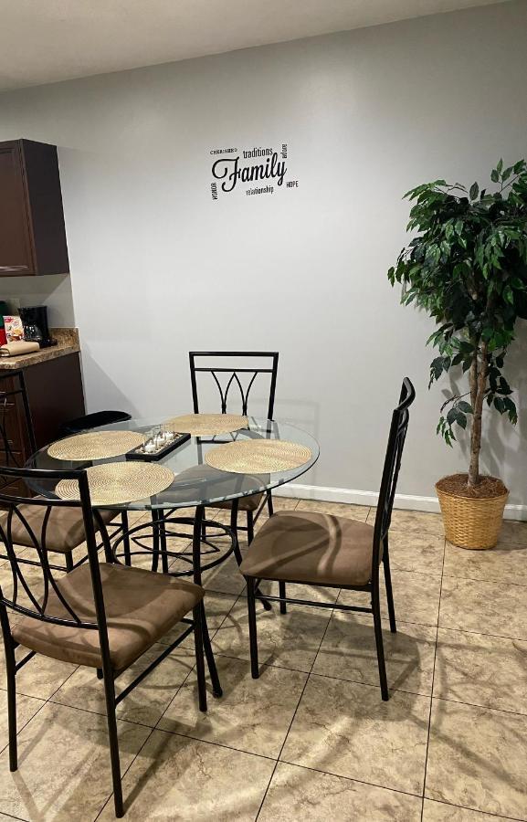 Cute And Cozy 1 King Bed Unit Διαμέρισμα North Augusta Εξωτερικό φωτογραφία